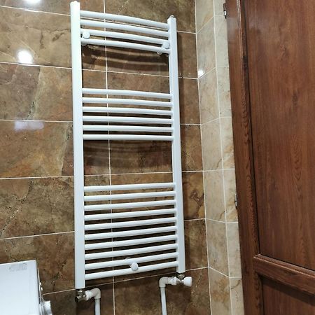 Keti Pilpani Guesthouse メスティア エクステリア 写真