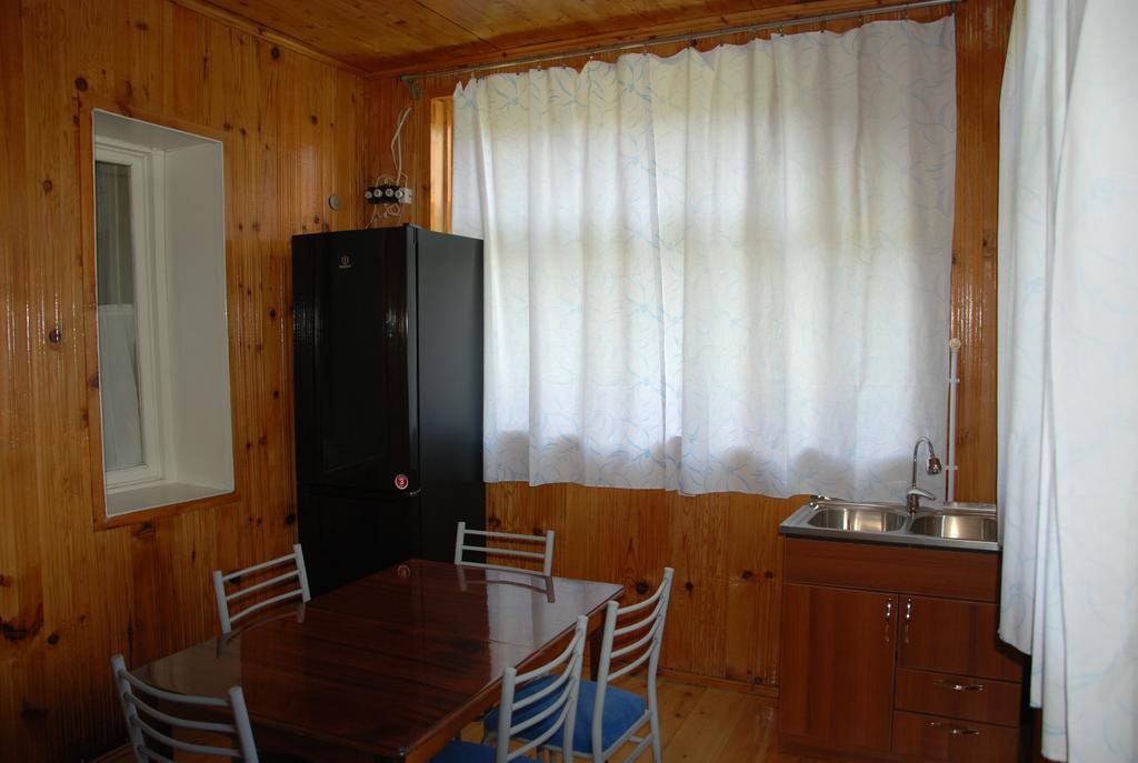 Keti Pilpani Guesthouse メスティア エクステリア 写真