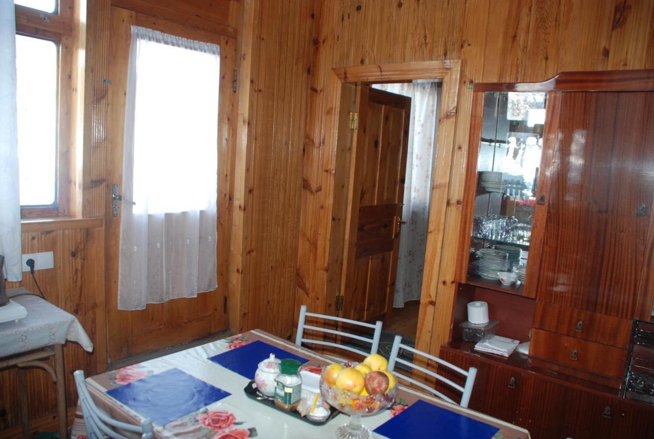 Keti Pilpani Guesthouse メスティア エクステリア 写真